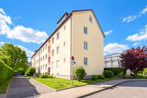 HEGERICH: Sonniges Zuhause in Allach – charmante 2,5 Zimmer mit Südwestbalkon!
