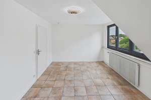 Bezugsfreie Dachgeschosswohnung in ruhiger Wohnlage – Die vollständige Adresse der Immobilie erhältst du vom Anbieter., 45327 Katernberg, Essen – Vorschaubild 6