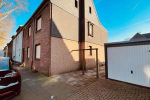 Geräumiges 10-Zimmer Reiheneckhaus in Duisburg-Aldenrade mit Garage – Die vollständige Adresse der Immobilie erhältst du vom Anbieter., 47179 Aldenrade, Duisburg – Vorschaubild 1