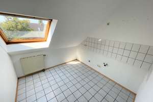 Gemütliches Pendler-Apartment- 1 Zi. nähe Bayarena inkl. Strom! – Alsenstraße 1 b, 51373 Wiesdorf, Leverkusen – Vorschaubild 4