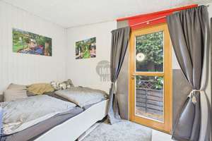 Charmantes Wasser-Chalet in Vlotho mit eigenem Steg & großem Garten – Die vollständige Adresse der Immobilie erhältst du vom Anbieter., 32602 Vlotho – Vorschaubild 9