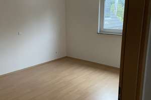 Helle 3-Zimmer-Dachgeschosswohnung über den Dächern von Remscheid – Eberhardstr. 37, 42853 Schöne Aussicht, Remscheid – Vorschaubild 4