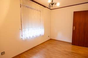 *** BUNGALOW mit WARMEN FÜßEN wartet darauf neue EIGENTÜMER zu BEGRÜßEN *** – Die vollständige Adresse der Immobilie erhältst du vom Anbieter., 27753 Bungerhof, Delmenhorst – Vorschaubild 9