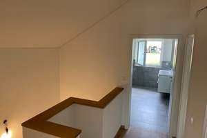 Sehr schönes Reihenhaus BJ24 - Massivbau - Wärmepumpe - PV - Garage - EBK – Wehratalstrasse 31c, 79664 Wehr – Vorschaubild 21