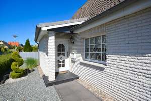 Modernisiertes Einfamilienhaus mit Garage, Garten und Teilkeller – Die vollständige Adresse der Immobilie erhältst du vom Anbieter., 23569 Kücknitz, Lübeck – Vorschaubild 6