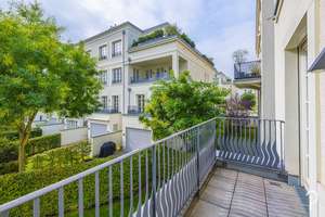 Wohnen in hochwertigem Ambiente mit internationalem Flair. 3 Zi-Wohnung in den Heinrich-Heine-Gärten – Die vollständige Adresse der Immobilie erhältst du vom Anbieter., 40549 Heerdt, Düsseldorf – Vorschaubild 2
