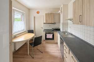 Modernisiertes Wohnhaus mit Photovoltaikanlage in Soltau – aktuell vermietet – Die vollständige Adresse der Immobilie erhältst du vom Anbieter., 29614 Soltau – Vorschaubild 2