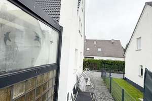 Zweifamilienhaus in begehrter Lage von Fürth-Poppenreuth – Die vollständige Adresse der Immobilie erhältst du vom Anbieter., 90765 Poppenreuth, Espan, Fürth – Vorschaubild 5