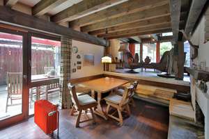 Splitlevel-Architektenhaus im Schwarzwald – mit Carport und stilvoller Grilllounge - Einzugsbereit – Die vollständige Adresse der Immobilie erhältst du vom Anbieter., 75323 Bad Wildbad – Vorschaubild 3