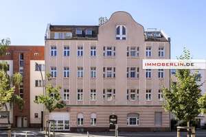 IMMOBERLIN.DE - Schöne gepflegte Altbauwohnung in komfortabler Lage – Die vollständige Adresse der Immobilie erhältst du vom Anbieter., 13403 Reinickendorf (Ortsteil), Berlin – Vorschaubild 2