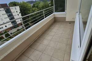 Schöne 3 ZKB-Wohnung mit Balkon in Saarbrücken – Die vollständige Adresse der Immobilie erhältst du vom Anbieter., 66111 Sankt Johann, Saarbrücken – Vorschaubild 7