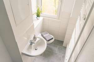 Wunderschöne 5-Raum-Wohnung mit Dusche & Wanne, Doppelwaschbecken – Gluckstr. 6, 9120 Kapellenberg, Chemnitz – Vorschaubild 6