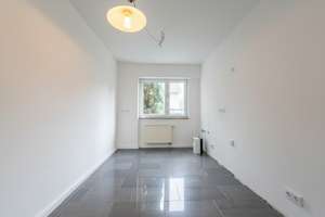 Renoviertes Einfamilienhaus mit kleinem Garten – Die vollständige Adresse der Immobilie erhältst du vom Anbieter., 56076 Pfaffendorfer Höhe, Koblenz – Vorschaubild 4