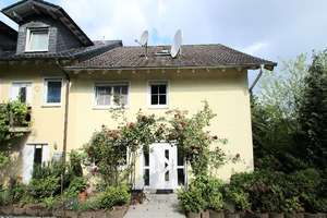 Mehrfamilienhaus 4 Wohnungen 318 m² 3 Balkone Terrasse Abstellräume 2 PKW-Stellplätze Bad Godesberg