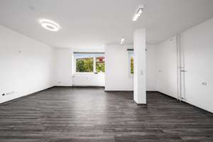 Helle 1-Zimmer-Wohnung mit Balkon und Aufzug – Erstbezug nach umfassender Modernisierung – Die vollständige Adresse der Immobilie erhältst du vom Anbieter., 14052 Westend, Berlin – Vorschaubild 2