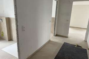 Hochwertige Wohnung mit Balkon, 2 Bädern & EBK – KfW 55, Fußbodenheizung & Erstbezug, Wärmepumpe – 81671 Ramersdorf, München – Vorschaubild 4