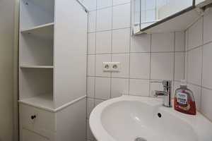 Modern möbliertes Apartment mit Balkon in Stuttgart West – Stuttgart – Vorschaubild 9