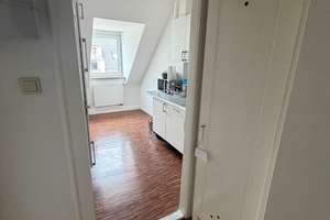 Charmante 2-Zimmer-Altbauwohnung in bester Lage von Nürnberg – ruhig, zentral und toller Hinterhof – Krellerstraße 7, 90489 Wöhrd, Nürnberg – Vorschaubild 11