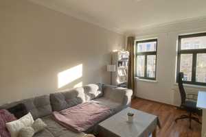 Schöne helle 2-Zimmer-Wohnung mit EBK und Balkon in Leipzig Möckern – Leipzig – Vorschaubild 1