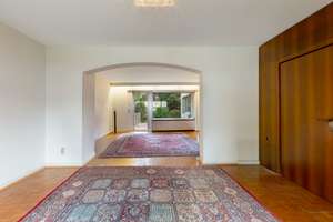 Charmante Doppelhaushälfte in famillienidyllischer Lage von Köln-Lövenich