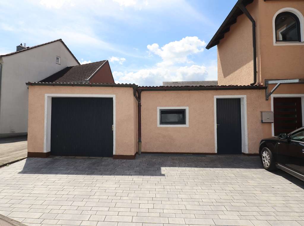 Immobilie in Schrobenhausen - Wohnhaushälfte mit Gewerbefläche in Mühlried zu verkaufen - Bild 4