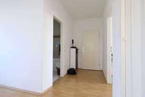Wohnen oder investieren: Durchdachte 3-Zimmer-Wohnung mit Balkon und Stellplatz – Die vollständige Adresse der Immobilie erhältst du vom Anbieter., 47198 Hochheide, Duisburg – Vorschaubild 18