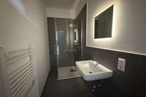 Property thumbnail 12