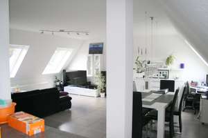 ***MODERNE UND GEMÜTLICHE DG-WHG IN TOLLER LAGE INKL. EBK UND STELLPLATZ SUCHT NEUE MIETER*** – Die vollständige Adresse der Immobilie erhältst du vom Anbieter., 44229 Kirchhörde-Löttringhausen, Dortmund – Vorschaubild 3