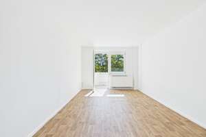 1-Raum-Wohnung mit Balkon auf dem südlichen Sonnenberg – Paul-Arnold-Str. 8, 9130 Sonnenberg, Chemnitz – Vorschaubild 5
