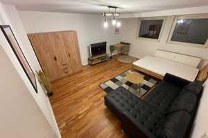 Möblierte 40m² Wohnung im Trendviertel Flingern-Nord – Birkenstraße 107, 40233 Düsseldorf – Vorschaubild 1