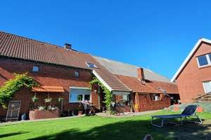 Herrliche Lage! Resthof in Kanallage auf einem ca. 1Ha großes Grundstück – Die vollständige Adresse der Immobilie erhältst du vom Anbieter., 26629 Großefehn – Vorschaubild 3