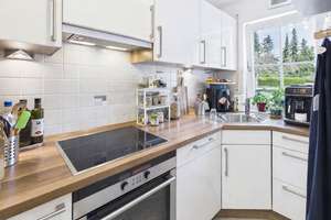 Charmantes Reihenhaus mit Kamin, Garten & Hausgefühl in ruhiger Lage – Die vollständige Adresse der Immobilie erhältst du vom Anbieter., 80995 Lerchenau-West, München – Vorschaubild 5
