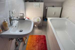 Preissenkung - Tolles 3 Familienhaus in unmittelbarer Nähe zum Main - "OBERNAU" – Die vollständige Adresse der Immobilie erhältst du vom Anbieter., 63743 Obernau, Aschaffenburg – Vorschaubild 11