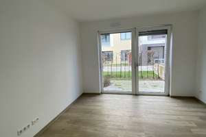 Wohn(t)raum auf zwei Etagen mit Design-Bodenbelag // ZG EG/1.OG Wohnung 12