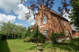 Resthof mit Charakter – Raum für Familie und Beruf mitten in Schafflund – Die vollständige Adresse der Immobilie erhältst du vom Anbieter., 24980 Schafflund – Vorschaubild 2