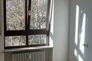 Schöne 2-Zimmer-Wohnung mit Wintergarten in Top-Lage in Augsburg-Univiertel – Pr. Messerschmitt Strasse 17, 86159 Universitätsviertel, Augsburg – Vorschaubild 6