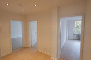 TOP sanierte 3 Zimmer Wohnung in zentraler Lage von Düsseldorf- Friedrichstadt – Herzogstr. xx, 40215 Friedrichstadt, Düsseldorf – Vorschaubild 4