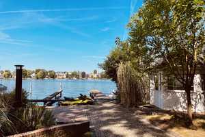 Exklusiv leben! Traumhaftes Grundstück DIREKT am Wasser mit Villa, Gartenhaus und Ausbauplanung! – Berlin – Vorschaubild 22