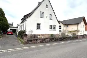 Freistehendes Einfamilienhaus mit Altbaucharme und großzügigem Garten – Miltenberg (Kreis) – Vorschaubild 3
