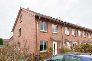 Modernes Reihenendhaus mit 4-Zimmern, Einbauküche, Vollbad, Sommergarten und 2 x Pkw-Stellplätze!!! – Rostock – Vorschaubild 1