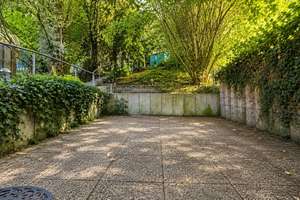 Familienfreundliches Reihenendhaus mit Garage in Saarbrücken-Scheidt!