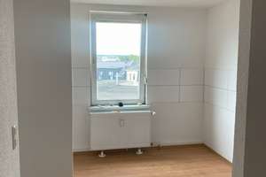 Helle 2,5 Zimmer Wohnung mit Ausblick – Die vollständige Adresse der Immobilie erhältst du vom Anbieter., 47051 Altstadt, Duisburg – Vorschaubild 4