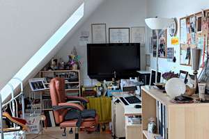 Unser Highlight: Dachgeschosswohnung mit ausgebautem Spitzboden – Die vollständige Adresse der Immobilie erhältst du vom Anbieter., 42653 Solingen-Mitte, Solingen – Vorschaubild 14