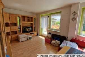 Reihenmittelhaus mit Terrasse, Garten und Garage – Meißen (Kreis) – Vorschaubild 8