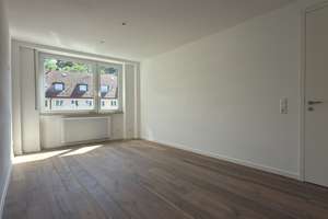 Exklusive 4,5 Zimmer Maisonette Wohnung mit Panoramaaussicht über Stuttgart – Die vollständige Adresse der Immobilie erhältst du vom Anbieter., 70184 Gablenberg, Stuttgart – Vorschaubild 8