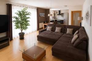 Wunderschöne Wohnung  im Maarviertel (3ZKB, Gäste-WC, Balkon), Carport – Benediktinerstraße 12, 54292 Nord, Trier – Vorschaubild 5