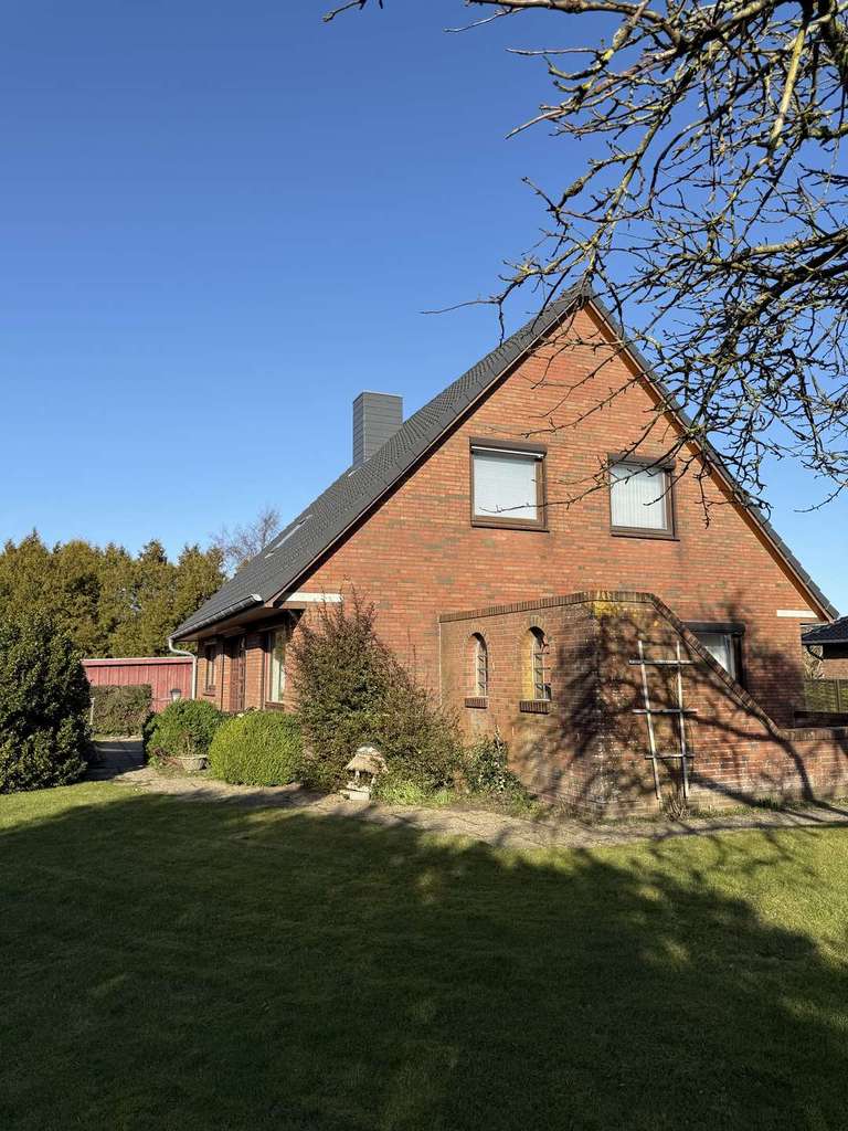 Immobilie in Nordstrand - Zuhause mit Potenzial – Charmantes Einfamilienhaus auf großzügigem Grundstück auf Nordstrand - Bild 3