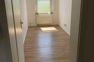 Sonnige 3-Zimmer-Wohnung mit EBK, Glasfaser & Stellplatz auf dem Sonnenberg – Sonnenstraße 57, 9130 Chemnitz – Vorschaubild 15