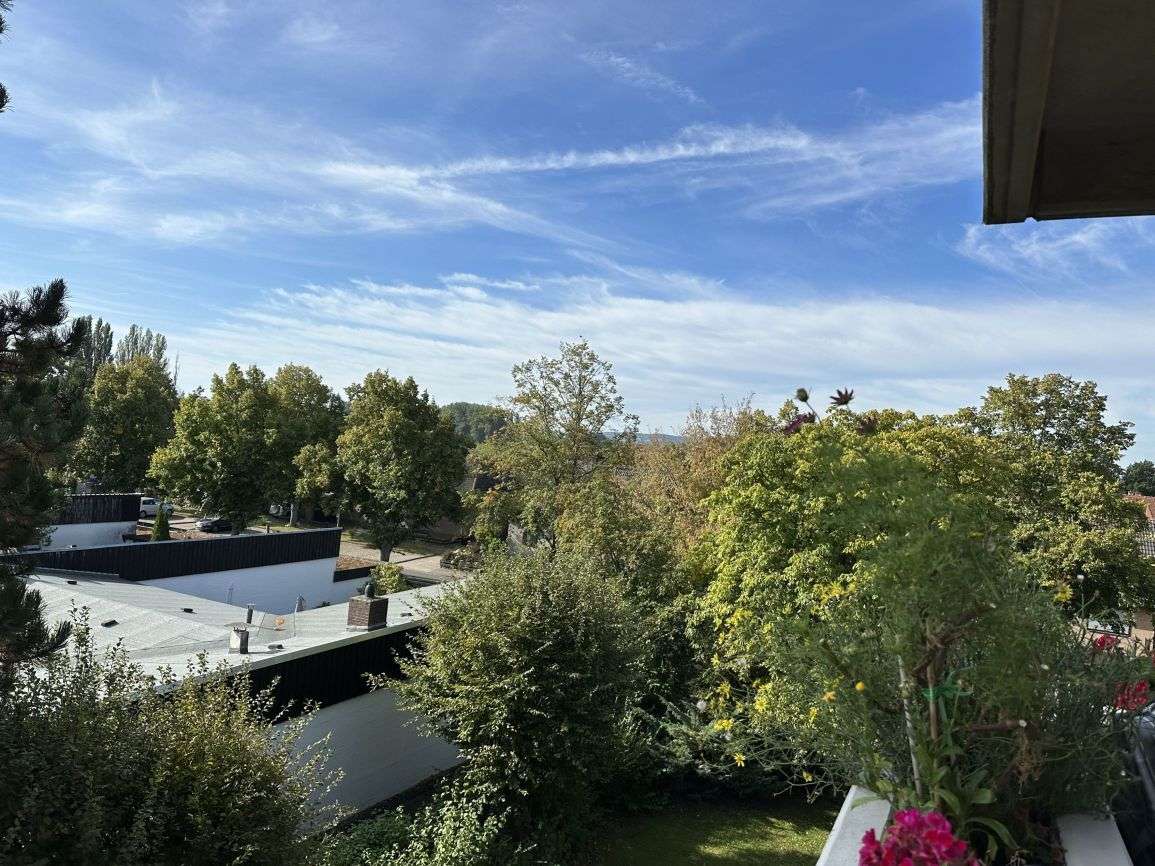 3 Zimmer Wohnung mit großem Balkon in Arnum, Hannover Kreis – Bild 1