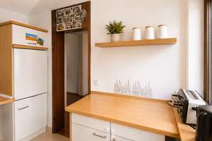 Stilvolle, möblierte Wohnung mit großem Balkon, Loggia & TG – ruhig in Stuttgart-Mitte – Leuschnerstr 11, 70174 Neue Vorstadt, Stuttgart – Vorschaubild 17